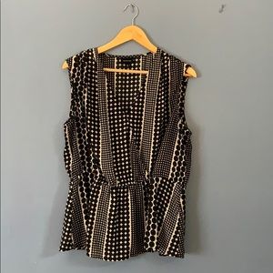 WhoWhatWear Black and Cream Tank Blouse XL